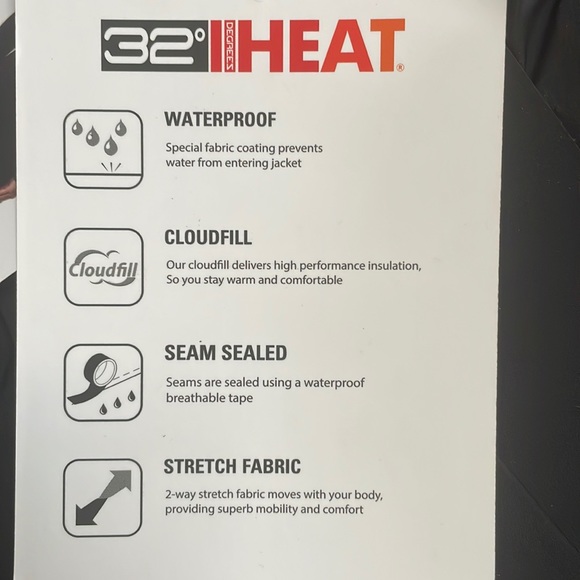 32 degrees heat - Waterproof Cloudfill Winter Jacket | Women’s - Picture 6 of 7